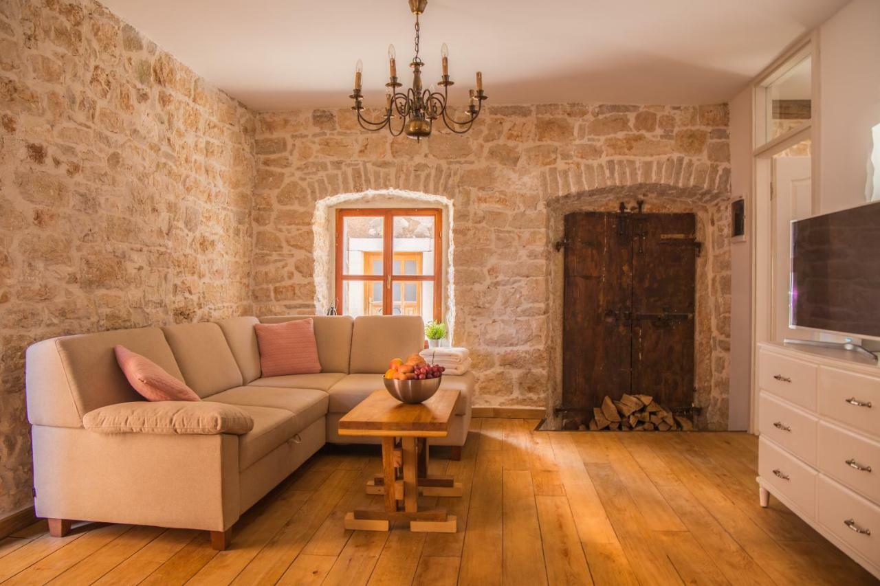 Villa Di Piazza Višnjan Εξωτερικό φωτογραφία