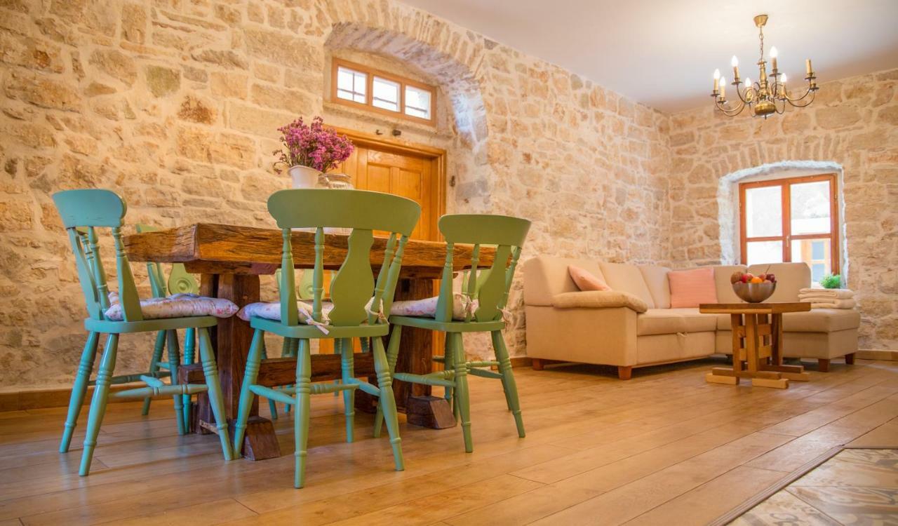 Villa Di Piazza Višnjan Εξωτερικό φωτογραφία